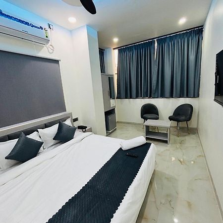 Hotel Sky City 那格浦尔 外观 照片