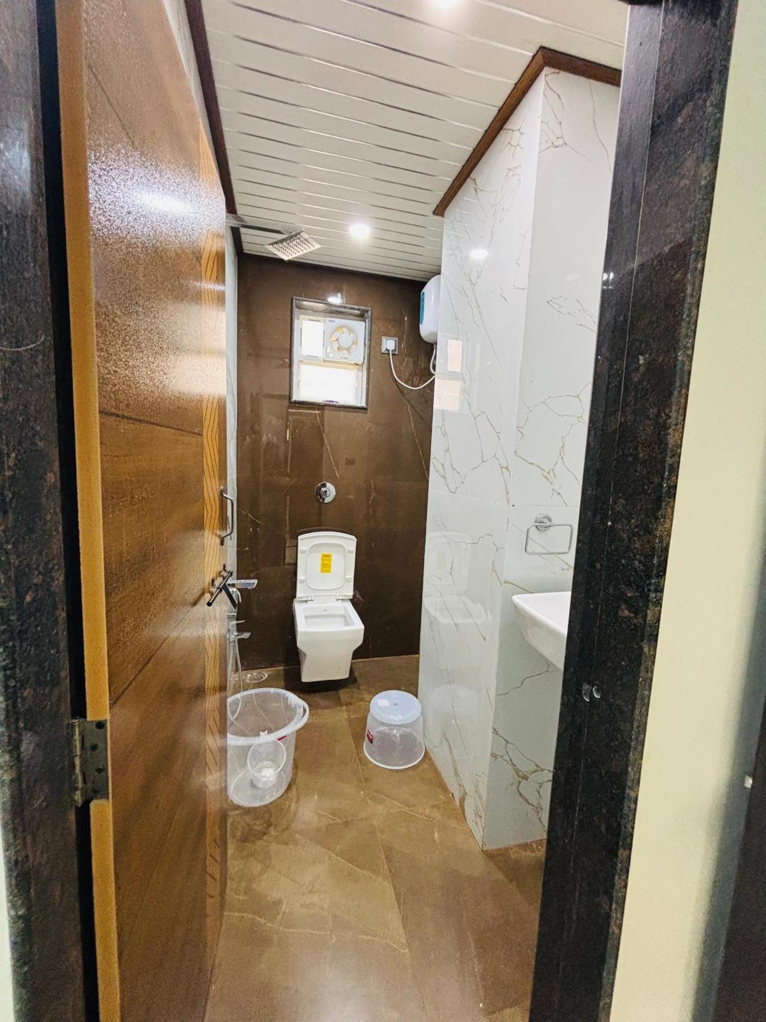 Hotel Sky City 那格浦尔 外观 照片