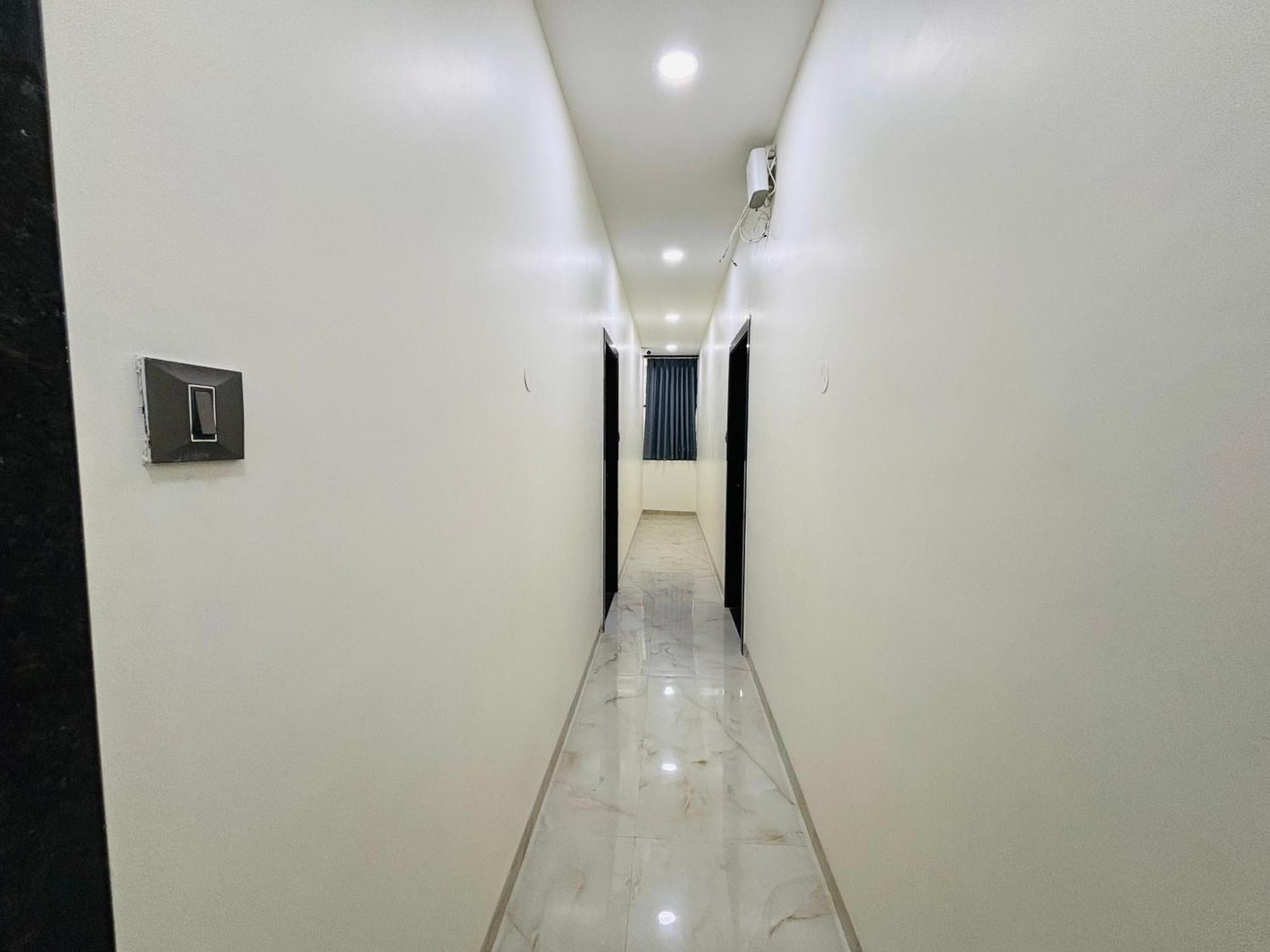Hotel Sky City 那格浦尔 外观 照片